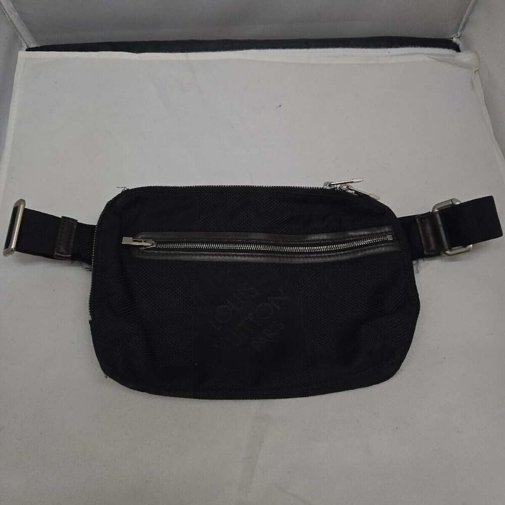 Louis Vuitton Damier Gant Acrobat Body Bag